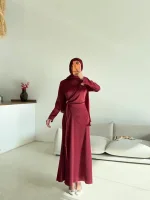 Lal Elbise