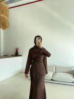 Lal Elbise