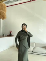 Lal Elbise