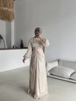 Lara Abiye