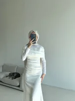 Zoya Elbise