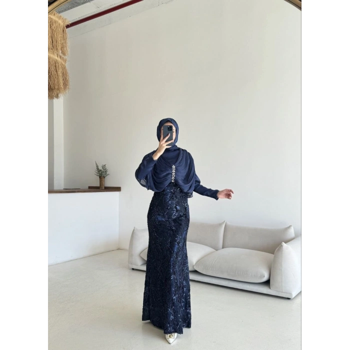 Lavinya Abiye