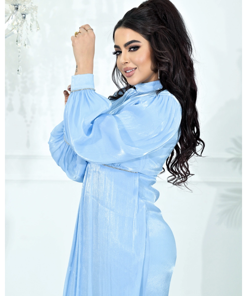 Yüksek Yaka, Bel Taş Detaylı, Uzun Kollu, Dökümlü Şifon Uzun Abiye Elbise