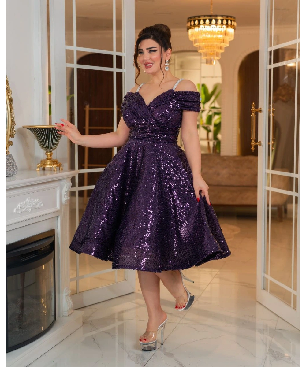 Altın Payetli Omuz Açık Drapeli Abiye Elbise