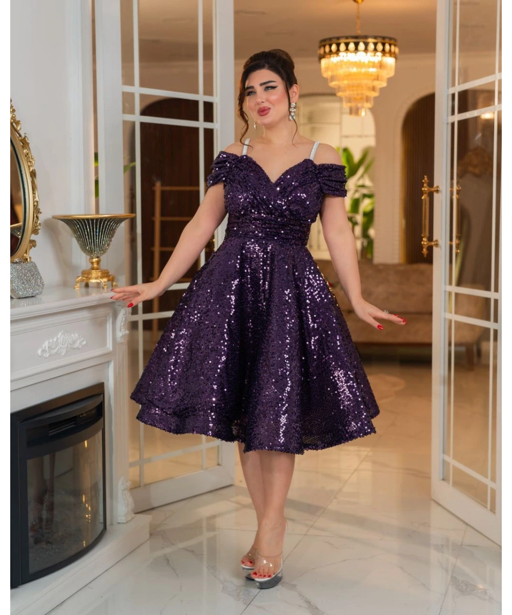 Altın Payetli Omuz Açık Drapeli Abiye Elbise