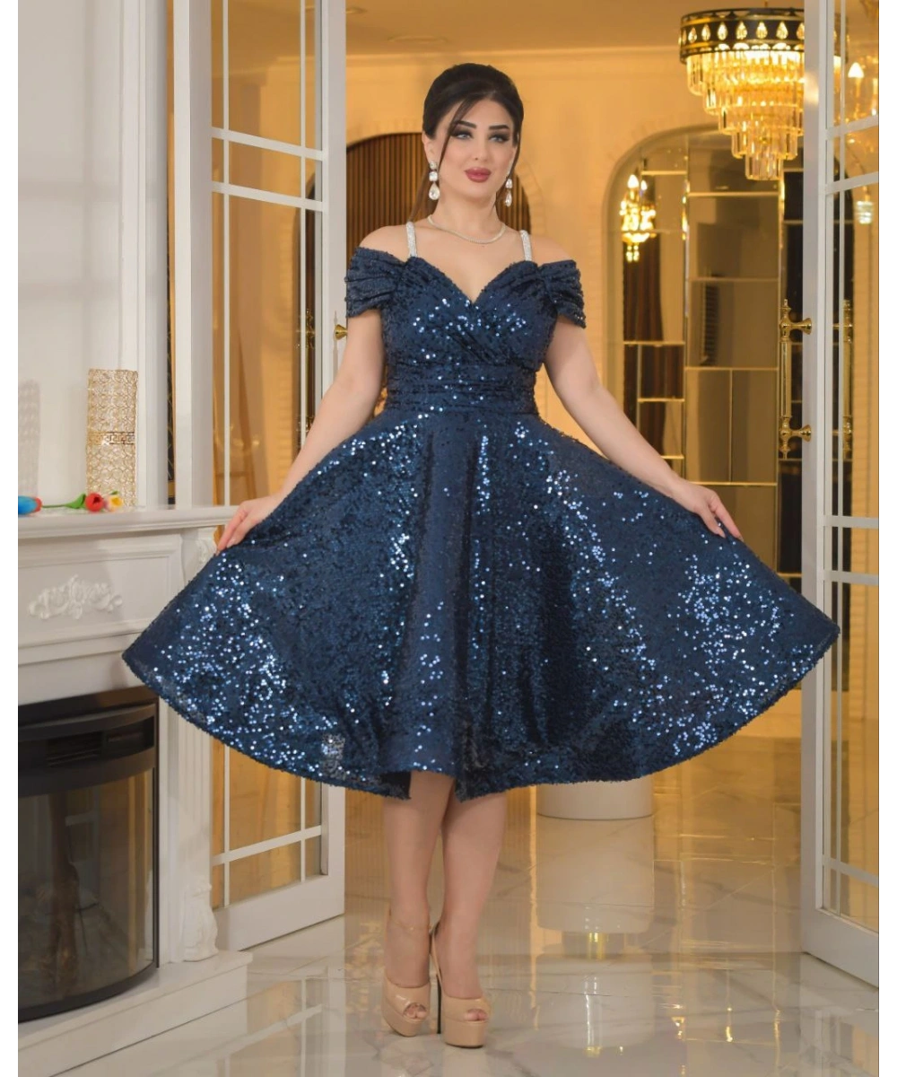 Altın Payetli Omuz Açık Drapeli Abiye Elbise