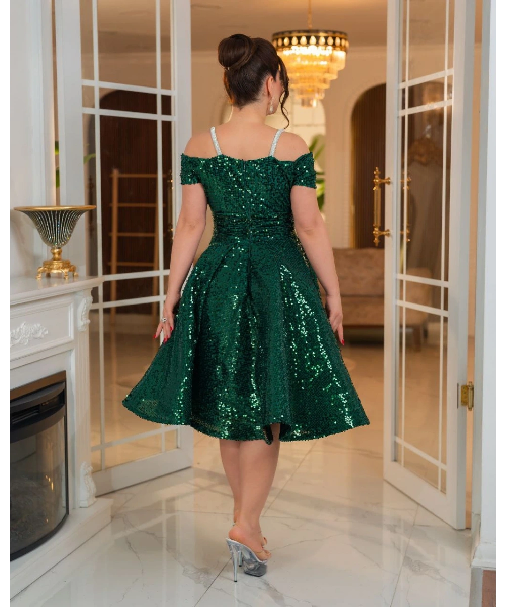 Altın Payetli Omuz Açık Drapeli Abiye Elbise