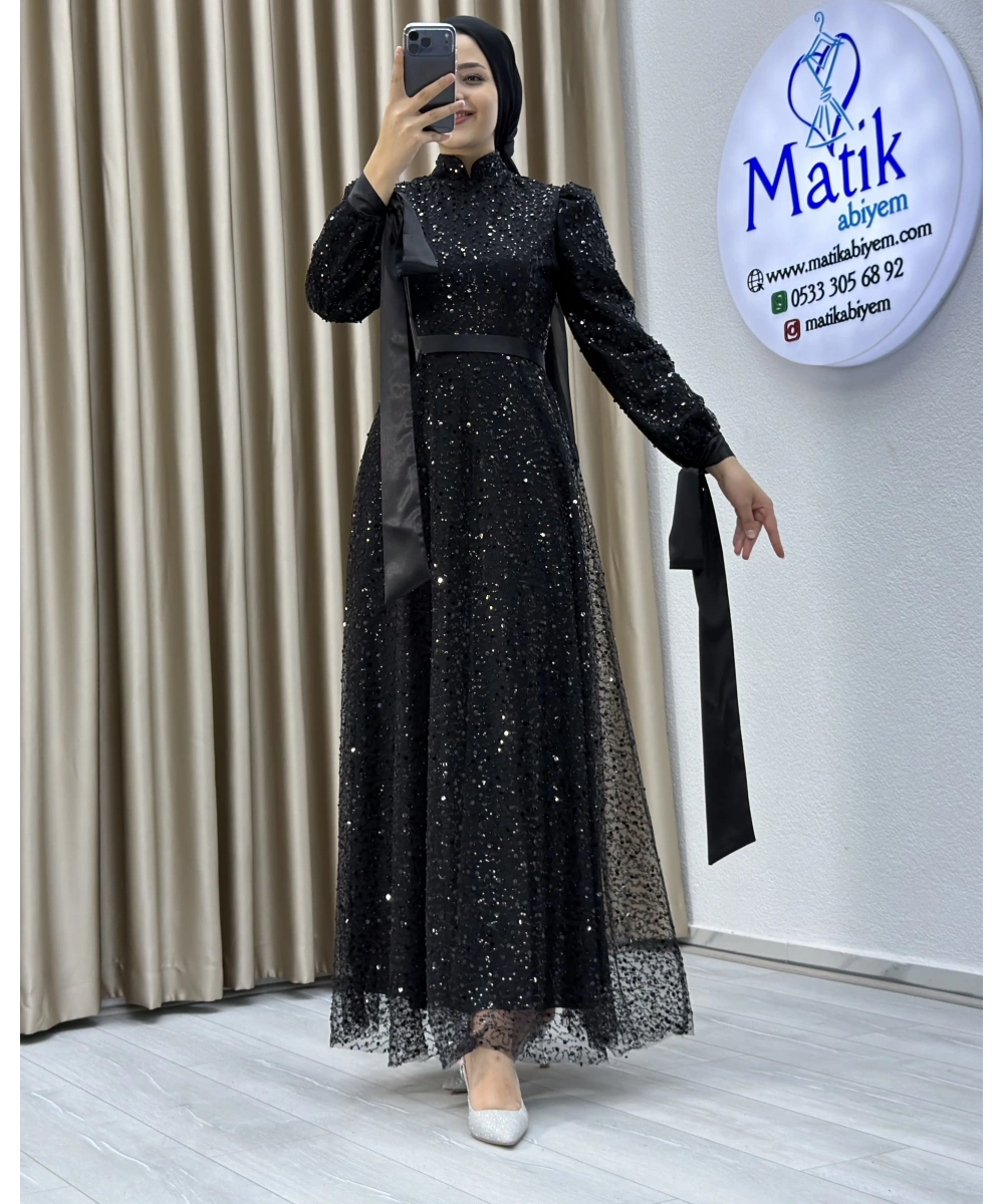 Analı Kızlı Boncuk Payet Elbise