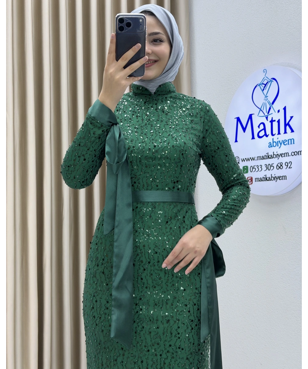 Analı Kızlı Boncuk Payet Midi Elbise