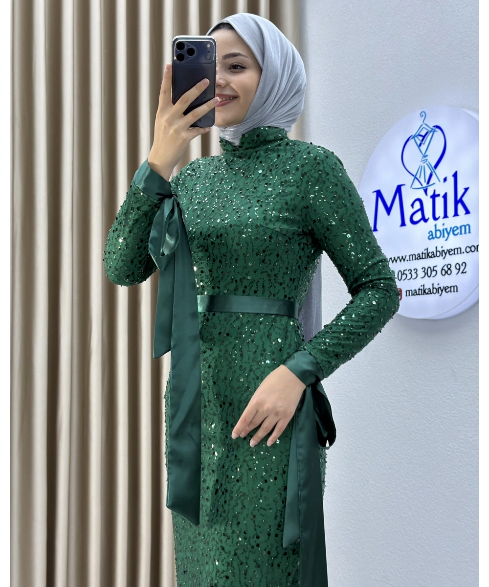 Analı Kızlı Boncuk Payet Midi Elbise