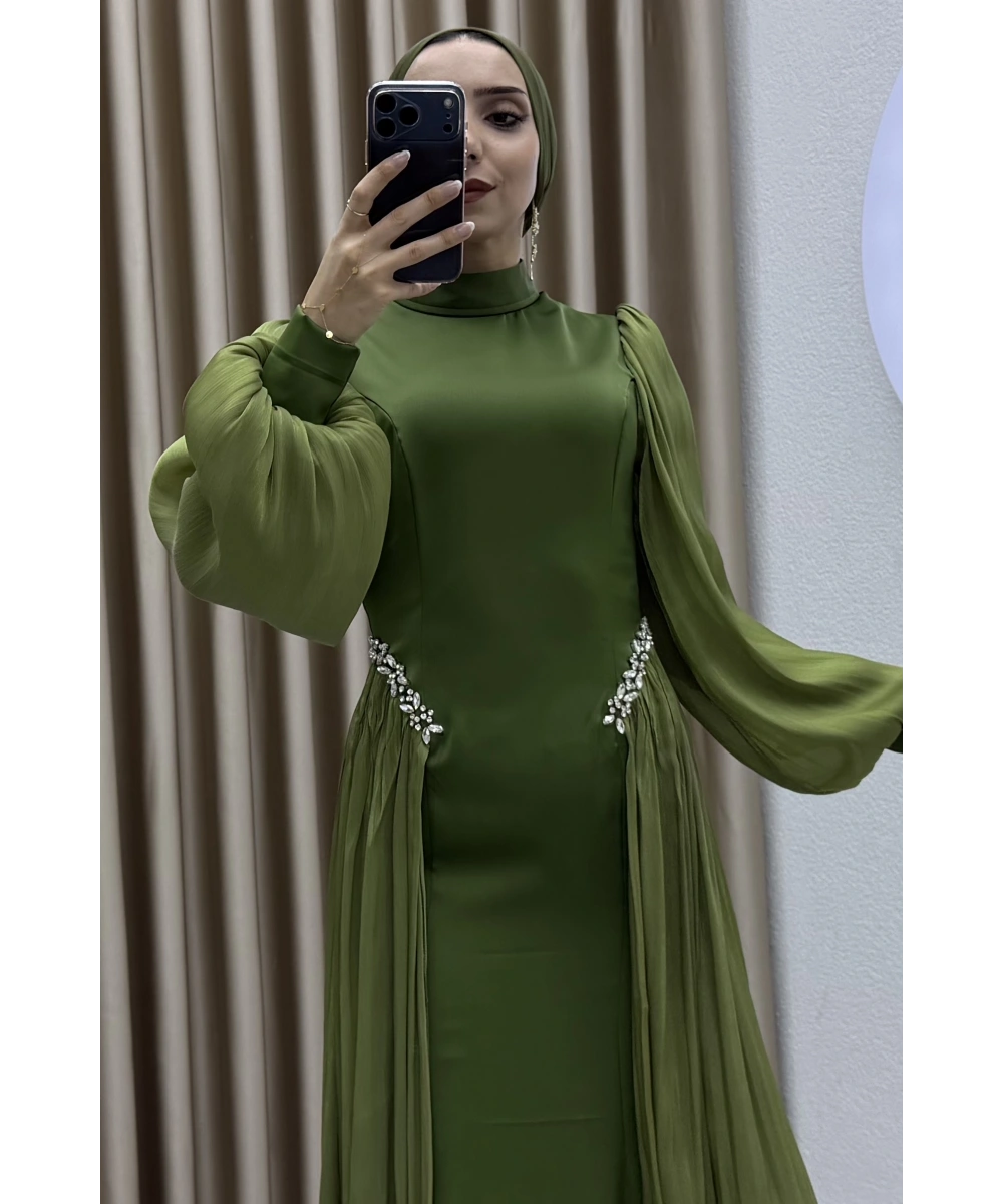 Bel Taş İşlemeli, Şifon Pile Detaylı, Balon Kollu, Dik Yaka, Uzun Boy, A Kesim Zarif Abiye Elbise