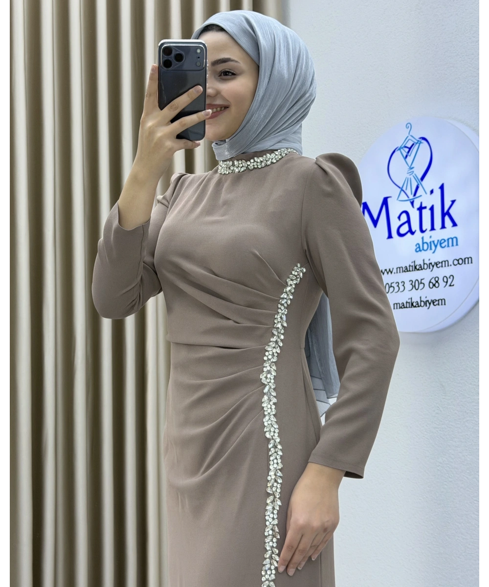 Çift Taraflı Krep Tesettür Abiye