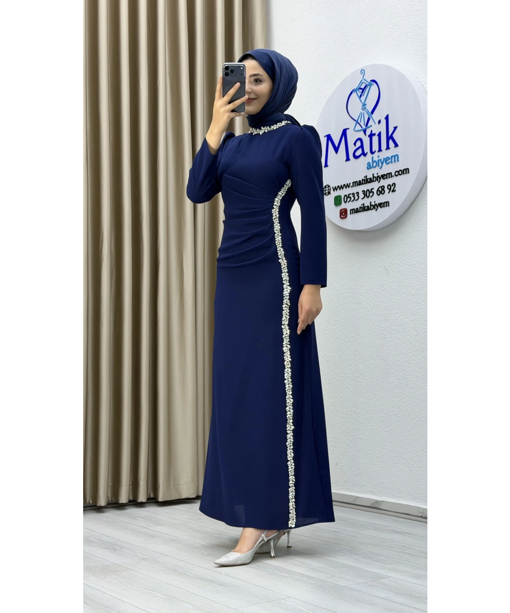 Çift Taraflı Krep Tesettür Abiye