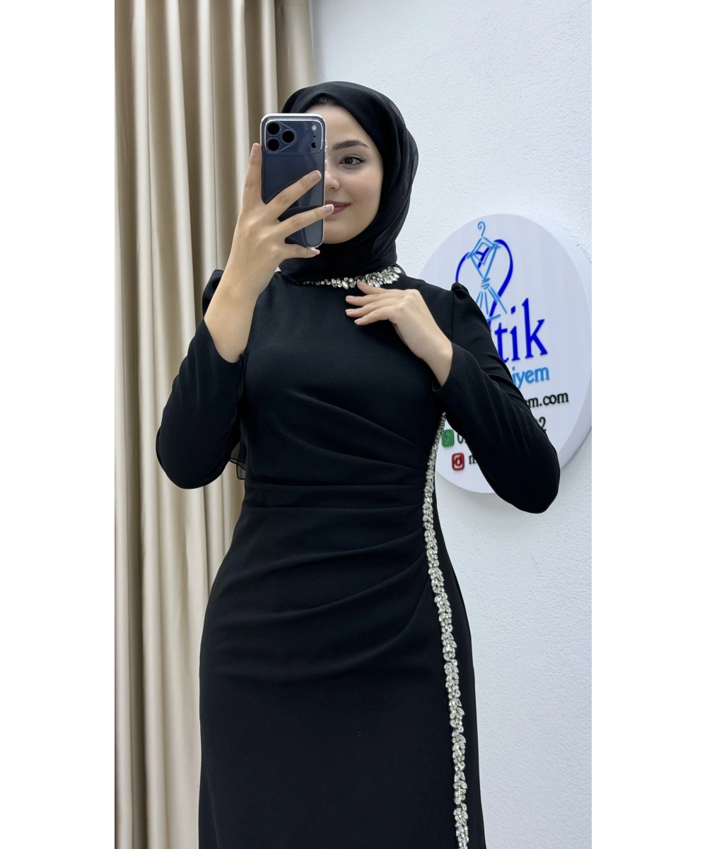 Çift Taraflı Krep Tesettür Abiye