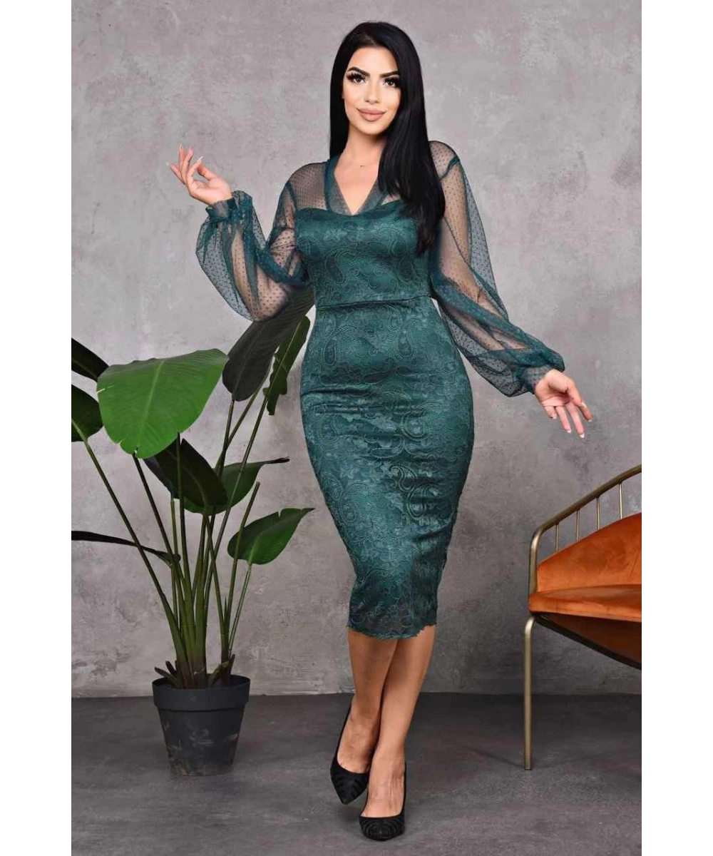 Dantel Puantiye Tasarım V Dekolteli Omuzu Kolları Transparan Yırtmaçlı Diz Altı Abiye