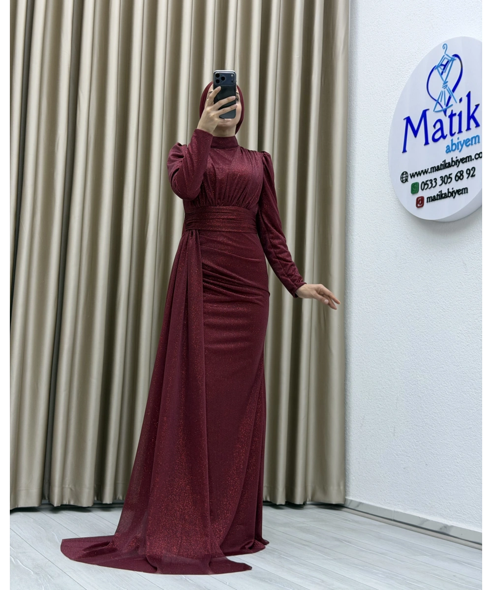 Drapeli Kuşak Detaylı Uzun Abiye Elbise