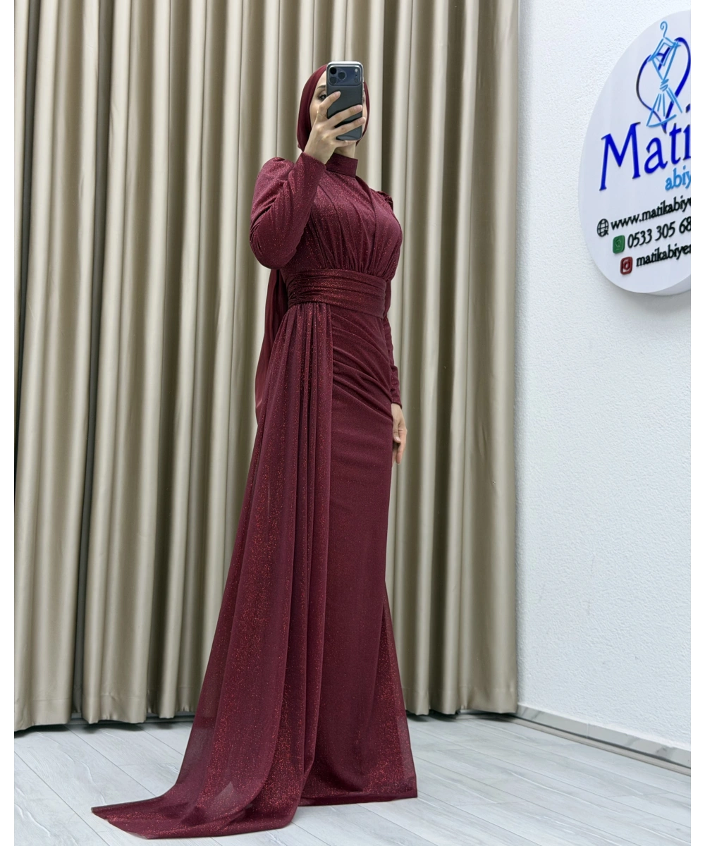 Drapeli Kuşak Detaylı Uzun Abiye Elbise