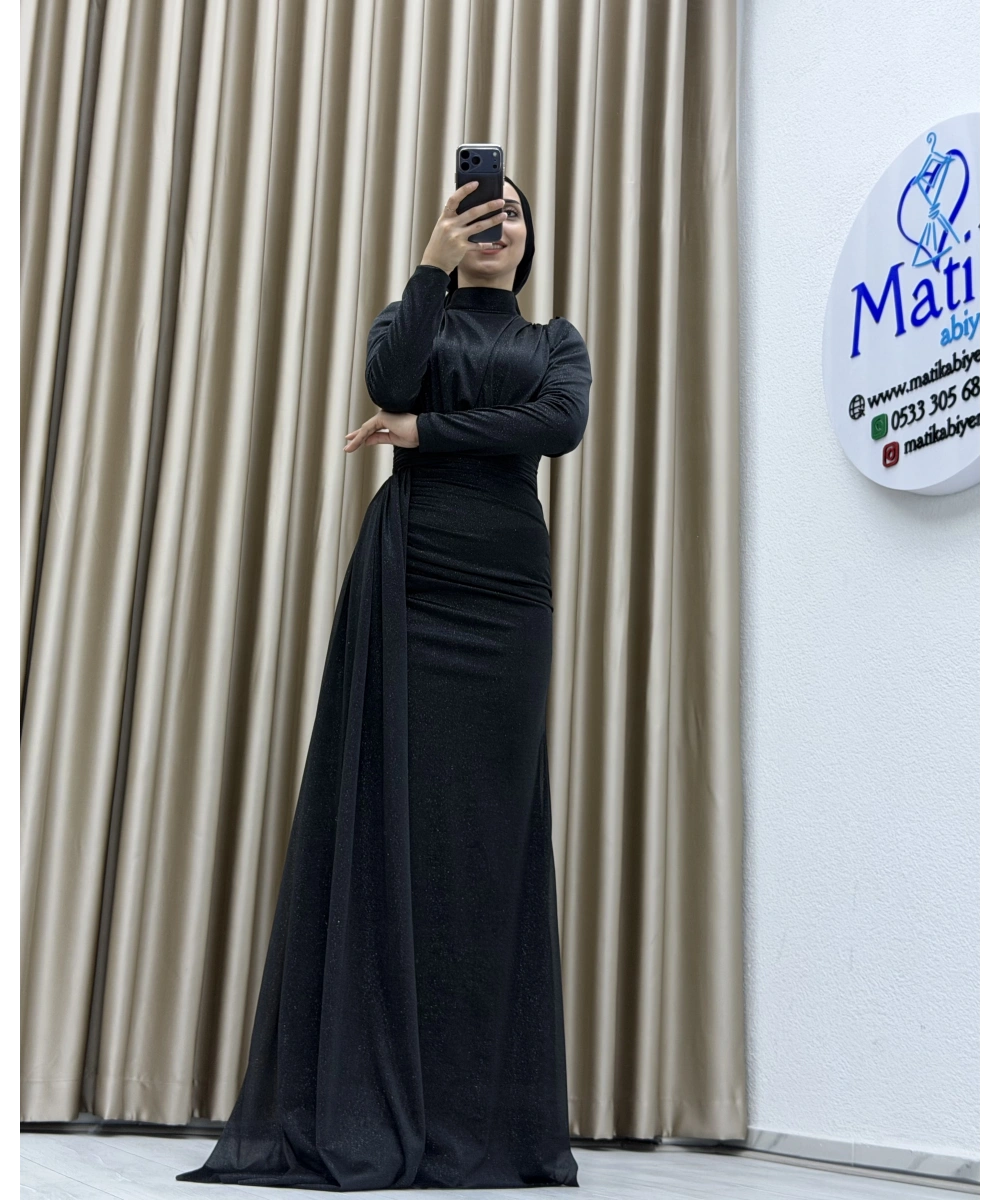 Drapeli Kuşak Detaylı Uzun Abiye Elbise