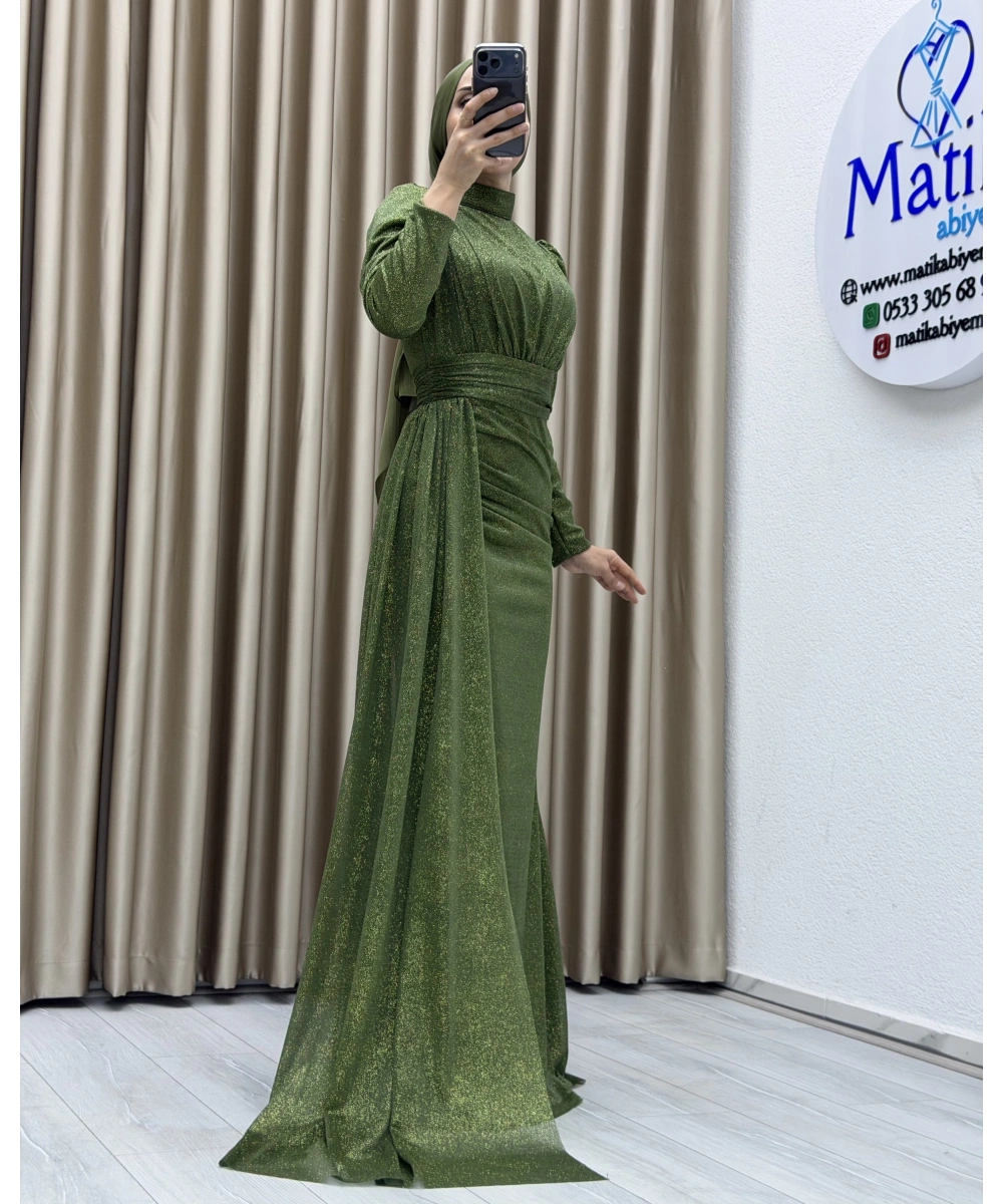 Drapeli Kuşak Detaylı Uzun Abiye Elbise
