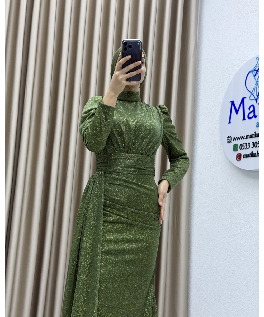 Drapeli Kuşak Detaylı Uzun Abiye Elbise