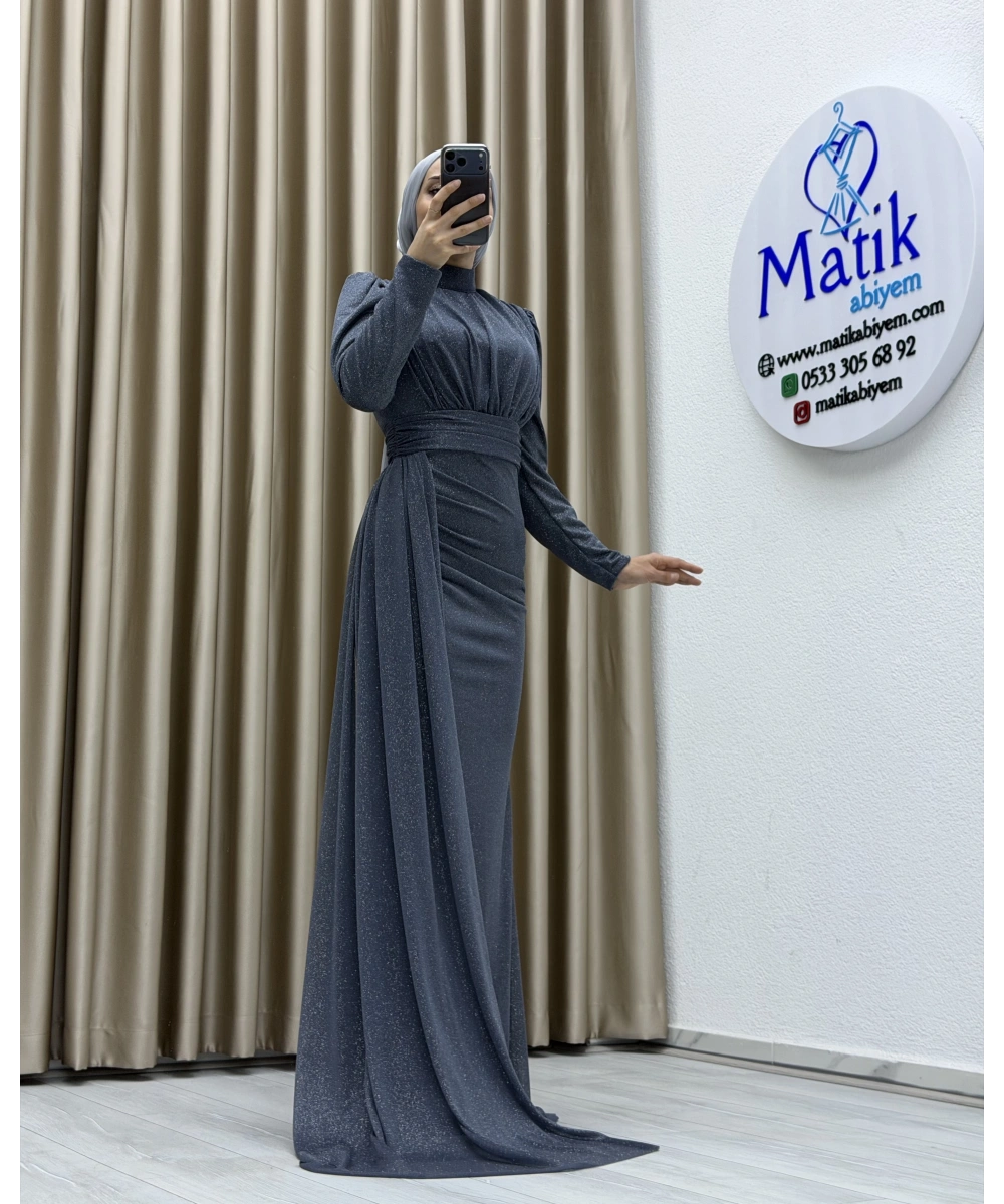 Drapeli Kuşak Detaylı Uzun Abiye Elbise