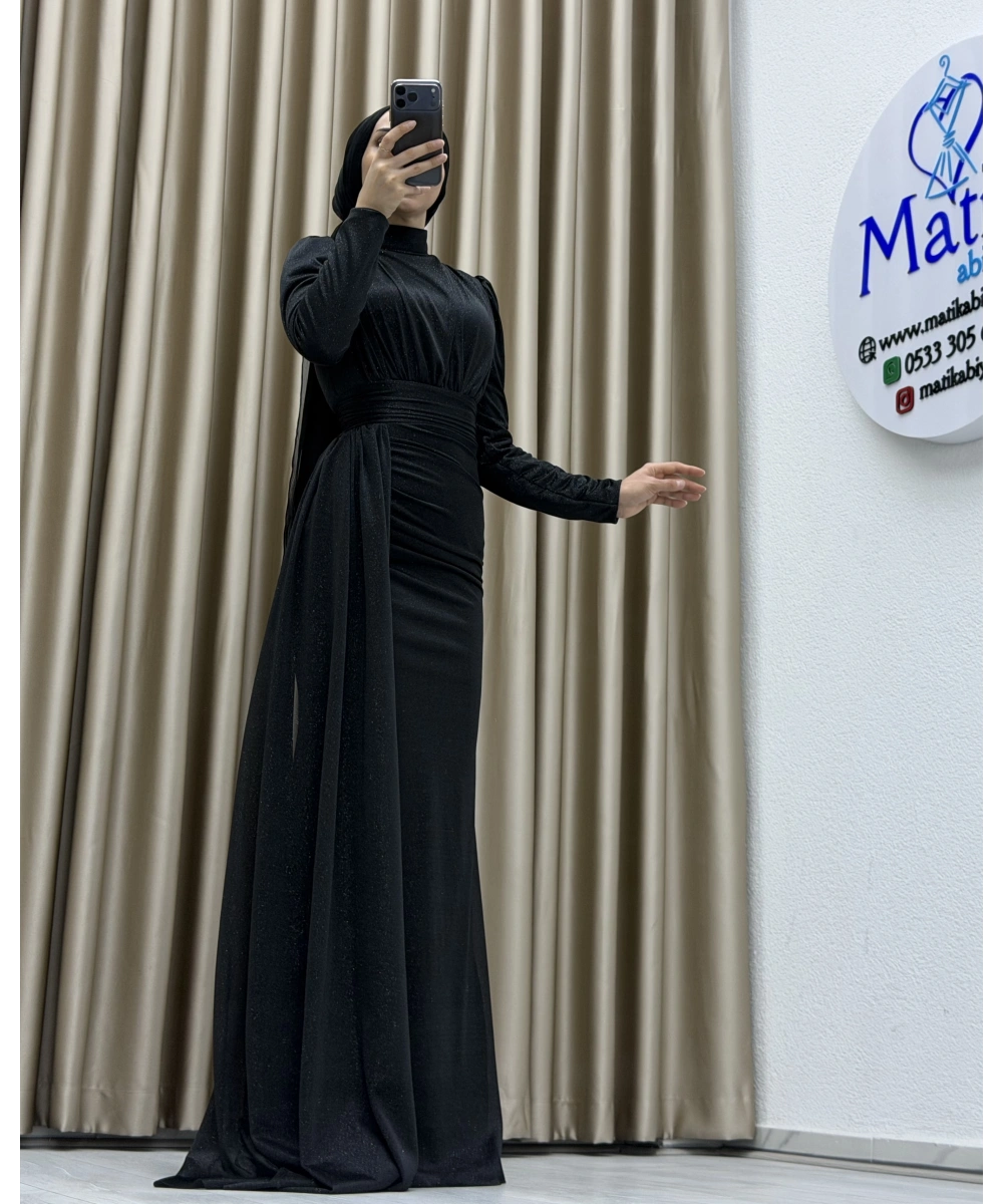 Drapeli Kuşak Detaylı Uzun Abiye Elbise