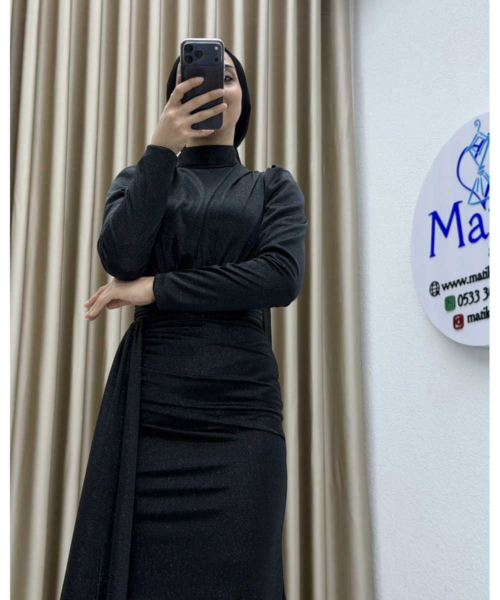 Drapeli Kuşak Detaylı Uzun Abiye Elbise