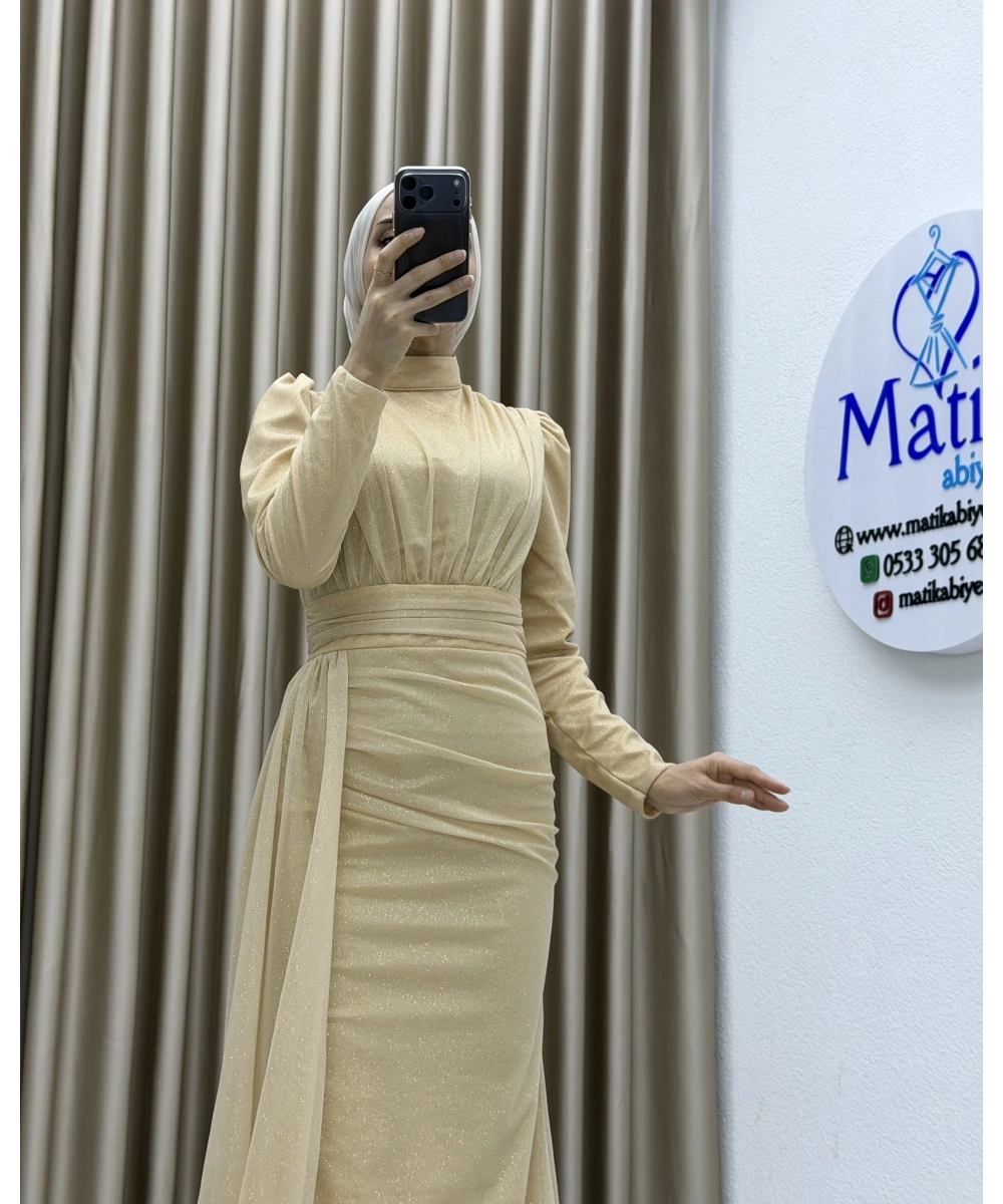 Drapeli Kuşak Detaylı Uzun Abiye Elbise