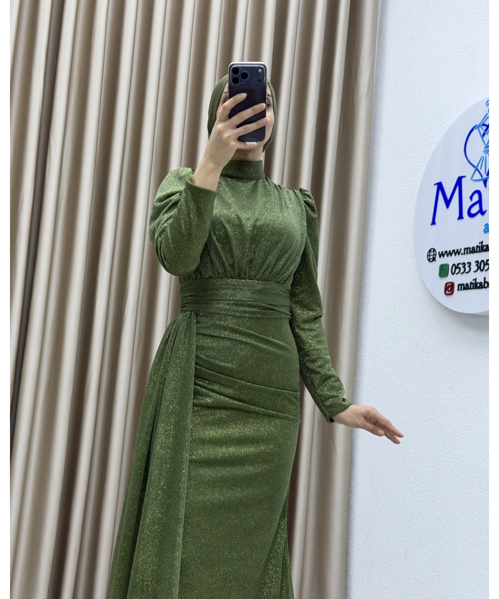 Drapeli Kuşak Detaylı Uzun Abiye Elbise