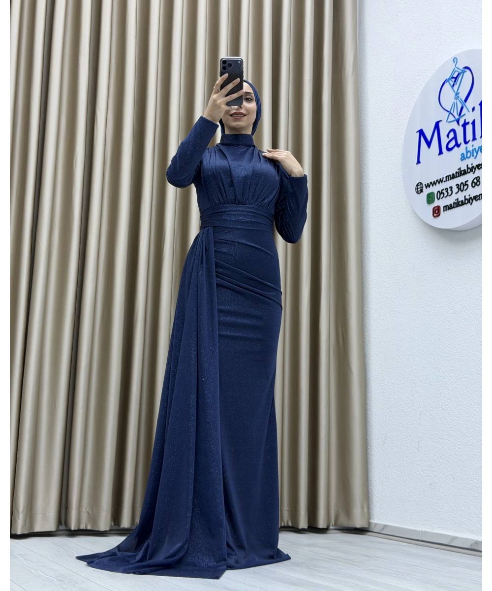 Drapeli Kuşak Detaylı Uzun Abiye Elbise