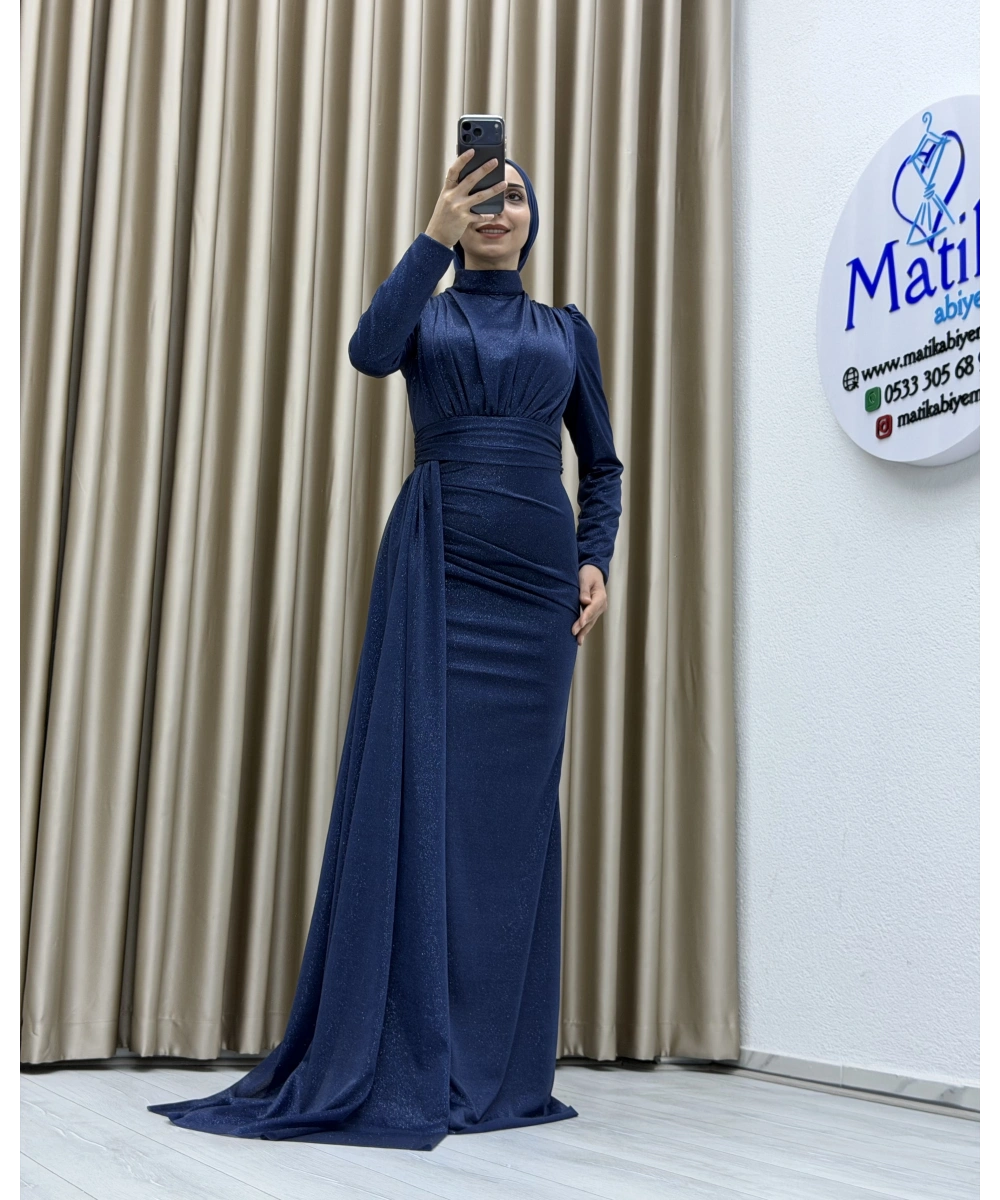 Drapeli Kuşak Detaylı Uzun Abiye Elbise