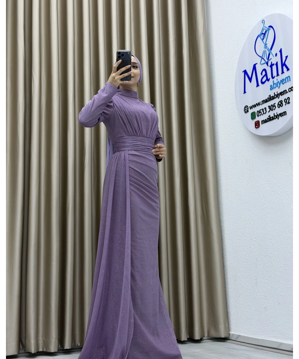 Drapeli Kuşak Detaylı Uzun Abiye Elbise