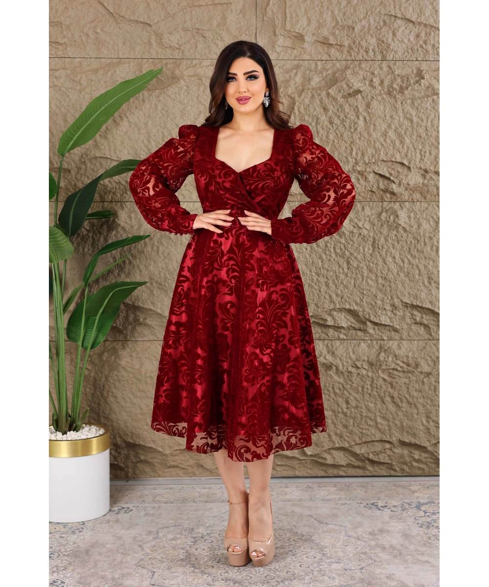 Esnek Tül Üzerine Flok Baskılı Astarı İnce Saten Kalp Dekolteli Midi Elbise Abiye