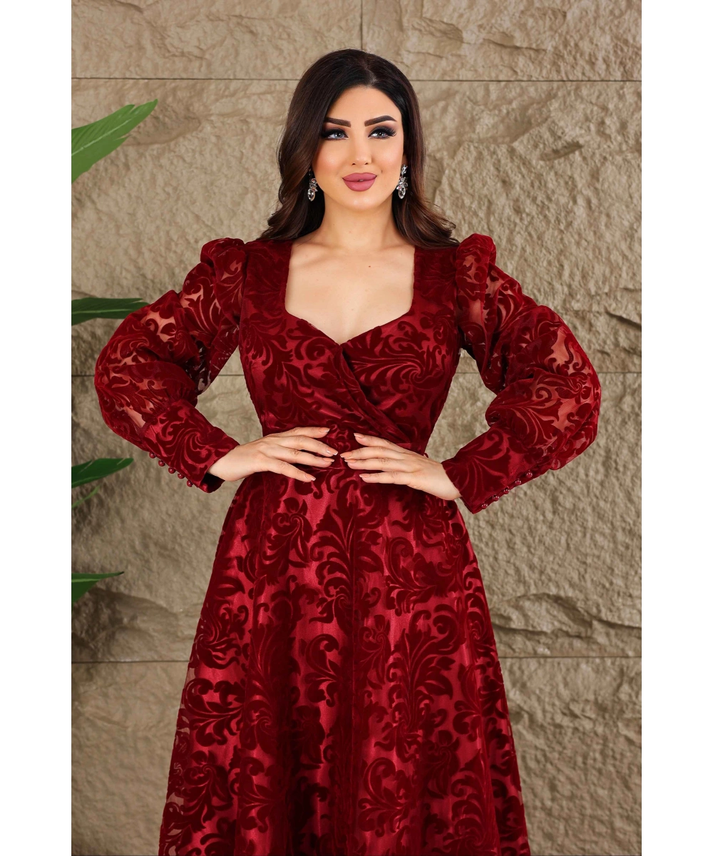 Esnek Tül Üzerine Flok Baskılı Astarı İnce Saten Kalp Dekolteli Midi Elbise Abiye