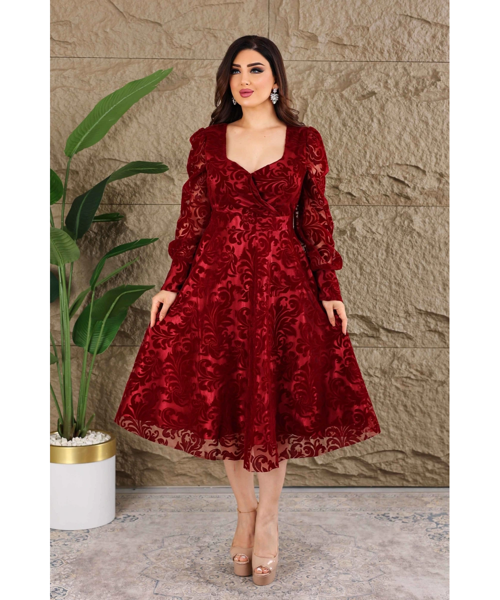 Esnek Tül Üzerine Flok Baskılı Astarı İnce Saten Kalp Dekolteli Midi Elbise Abiye