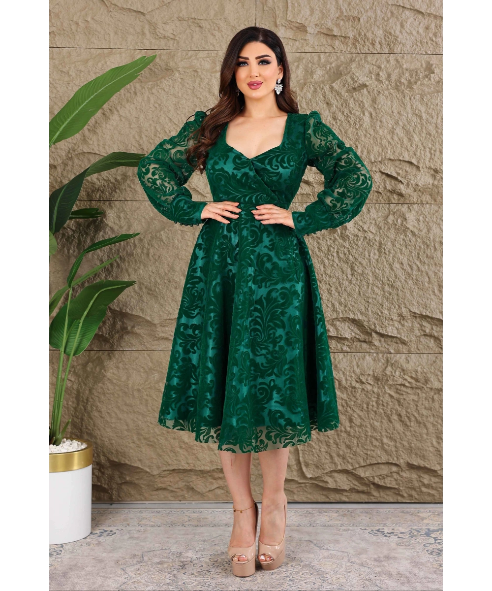 Esnek Tül Üzerine Flok Baskılı Astarı İnce Saten Kalp Dekolteli Midi Elbise Abiye