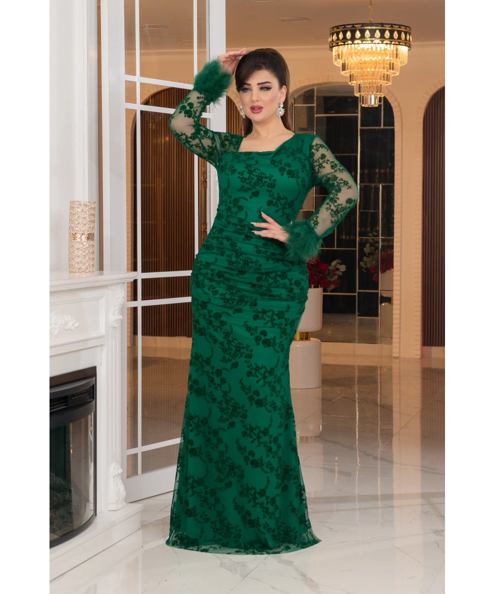 Esnek Tül Üzerine Flok Baskılı Tavşan Tüyü Garnili Uzun Elbise Abiye