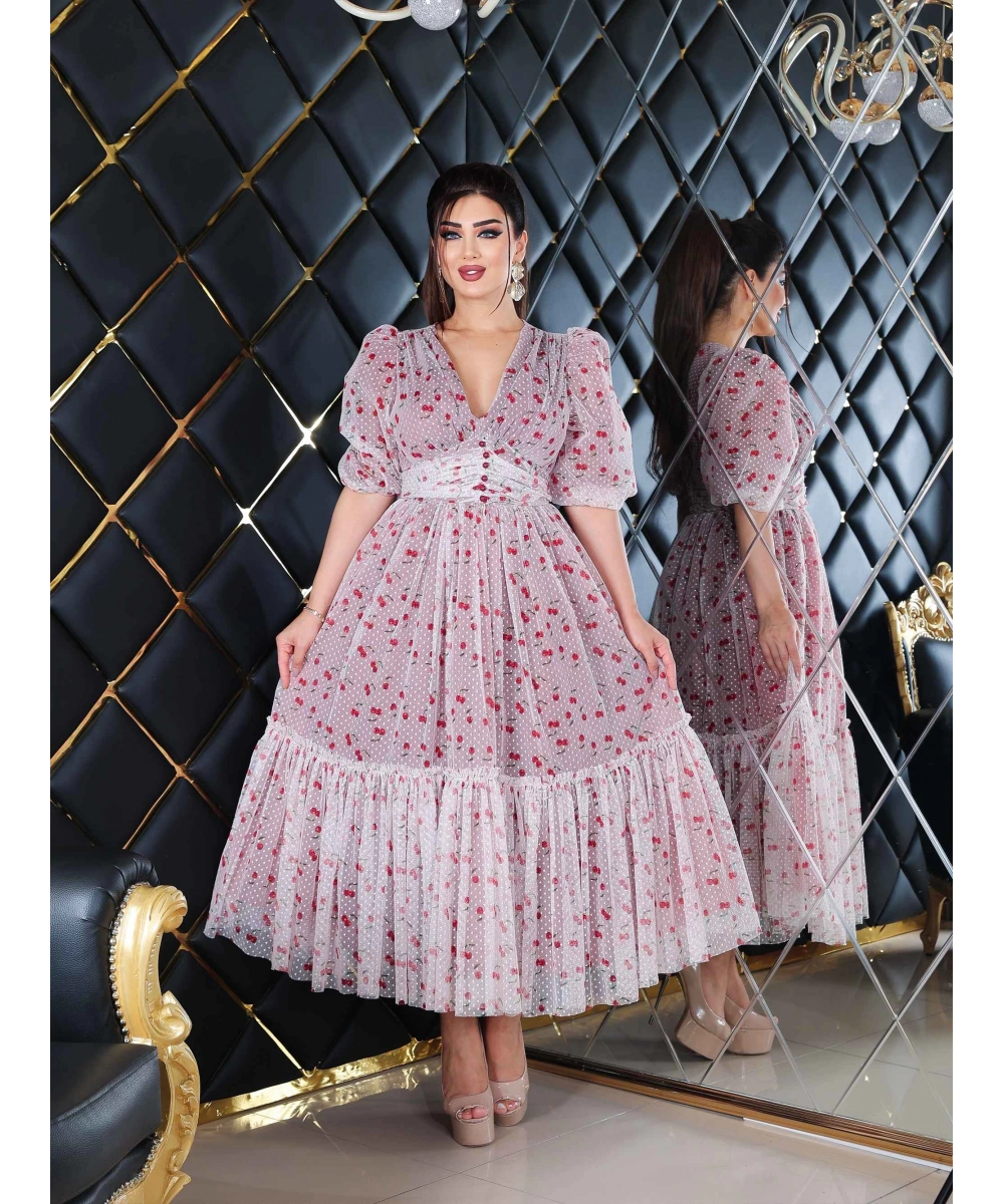 Esnek Tül Üzerine Puantiyeli Kiraz Desenli Flok Baskılı Dekolteli Diz Altı Abiye