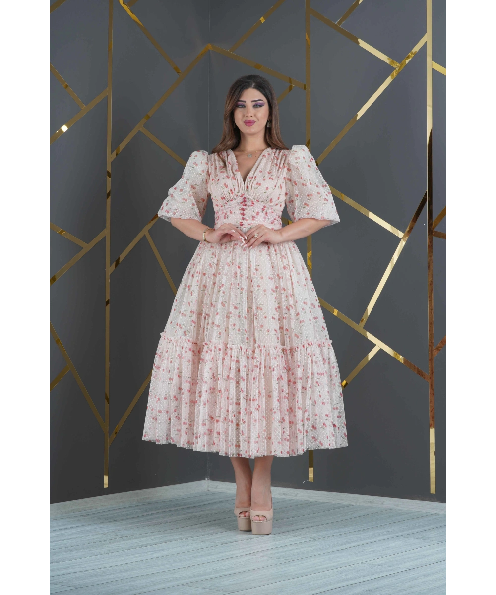 Esnek Tül Üzerine Puantiyeli Kiraz Desenli Flok Baskılı Dekolteli Diz Altı Abiye