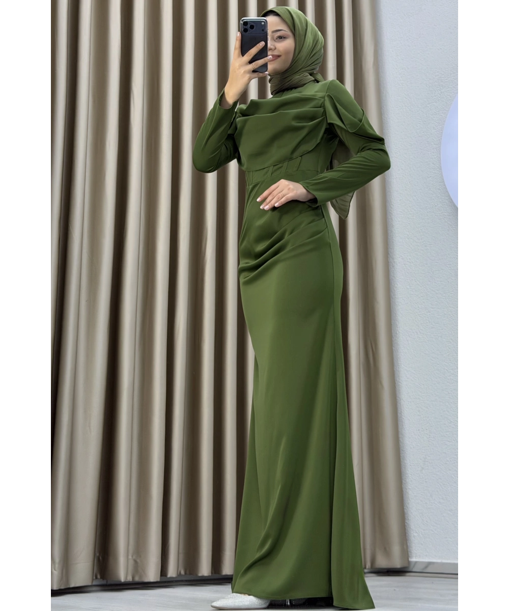 Göğüs Drapeli Asimetrik Üst Detaylı Uzun Kollu Dik Yaka Slim Fit Silüet Uzun Boy Şık Abiye Elbise