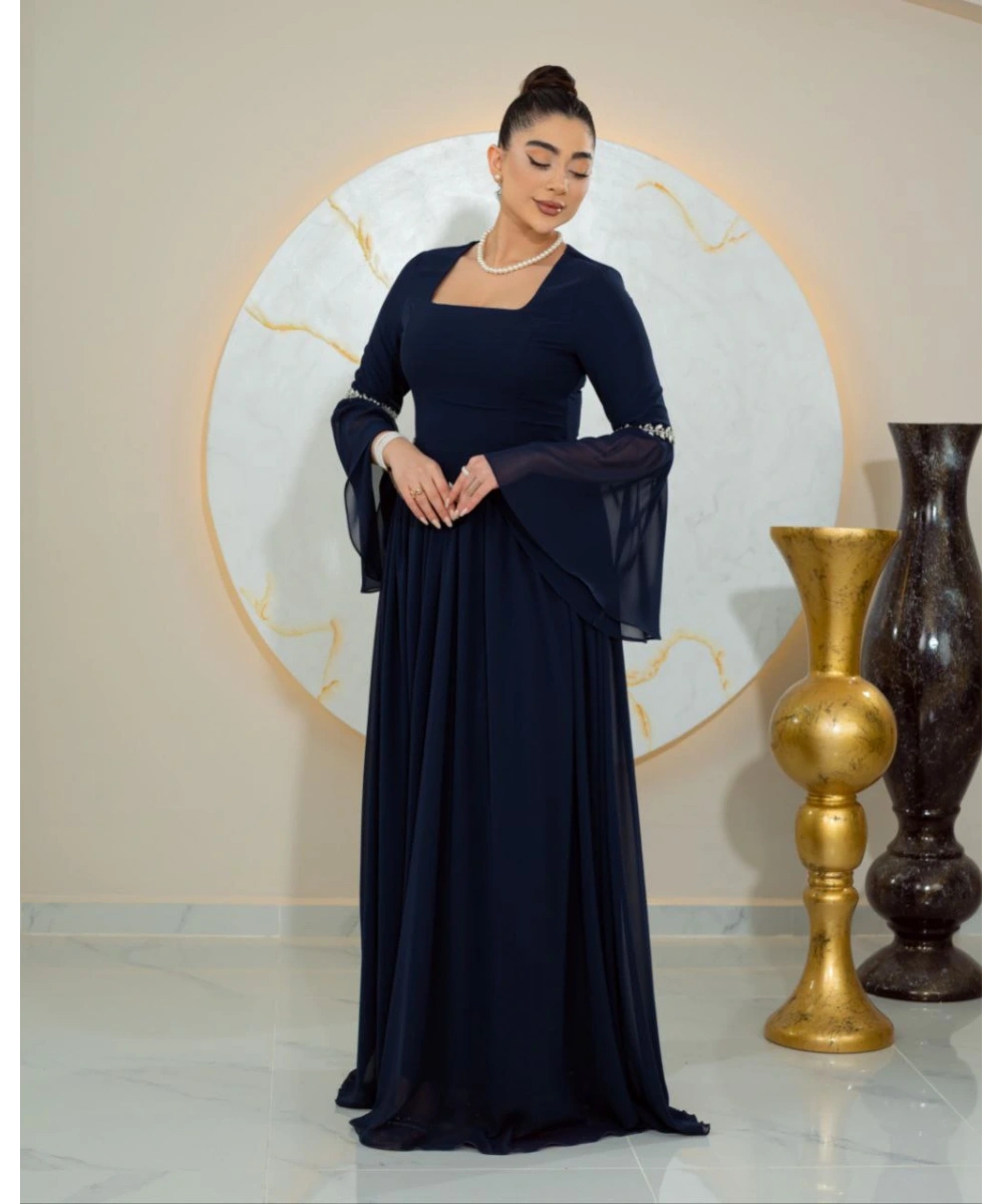 İnci Detaylı Şifon Kol Tasarımlı Uzun Lacivert Abiye Elbise