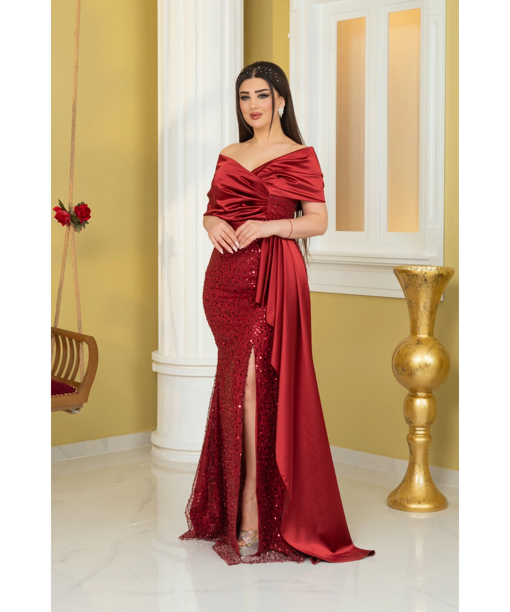 İncili Payet Saten Tasarım Yırtmaçlı Kolsuz Pelerinli Elbise Abiye