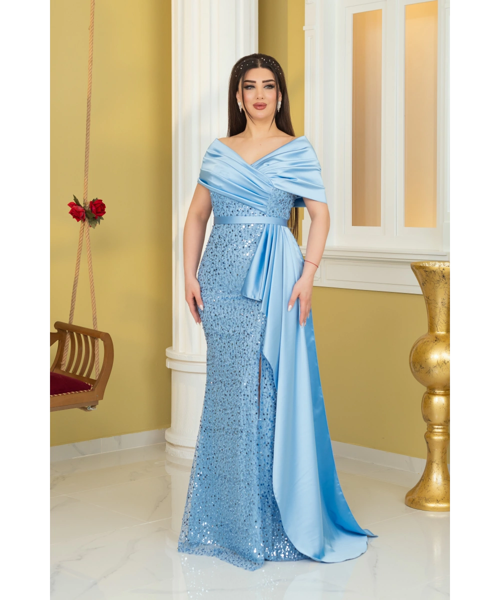 İncili Payet Saten Tasarım Yırtmaçlı Kolsuz Pelerinli Elbise Abiye