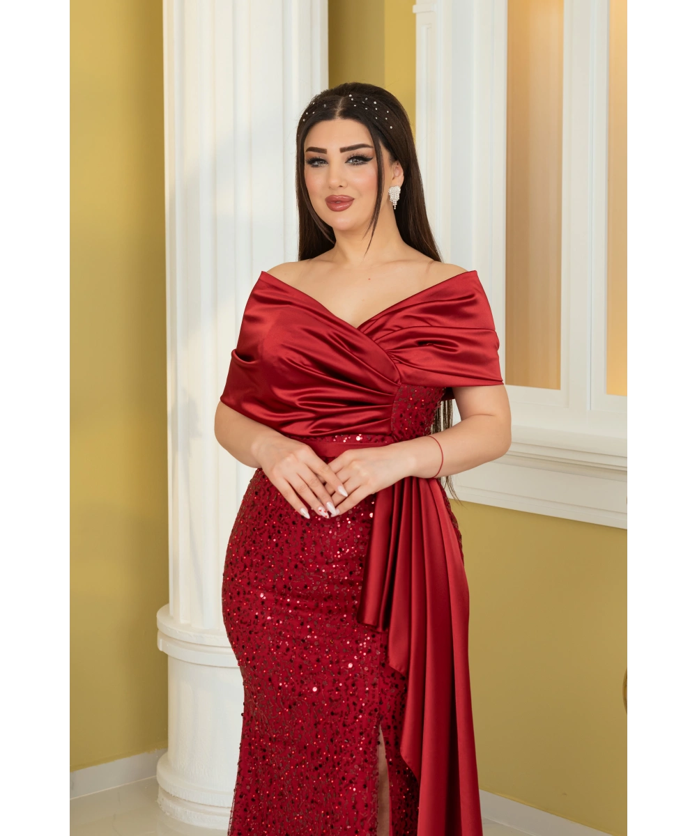 İncili Payet Saten Tasarım Yırtmaçlı Kolsuz Pelerinli Elbise Abiye