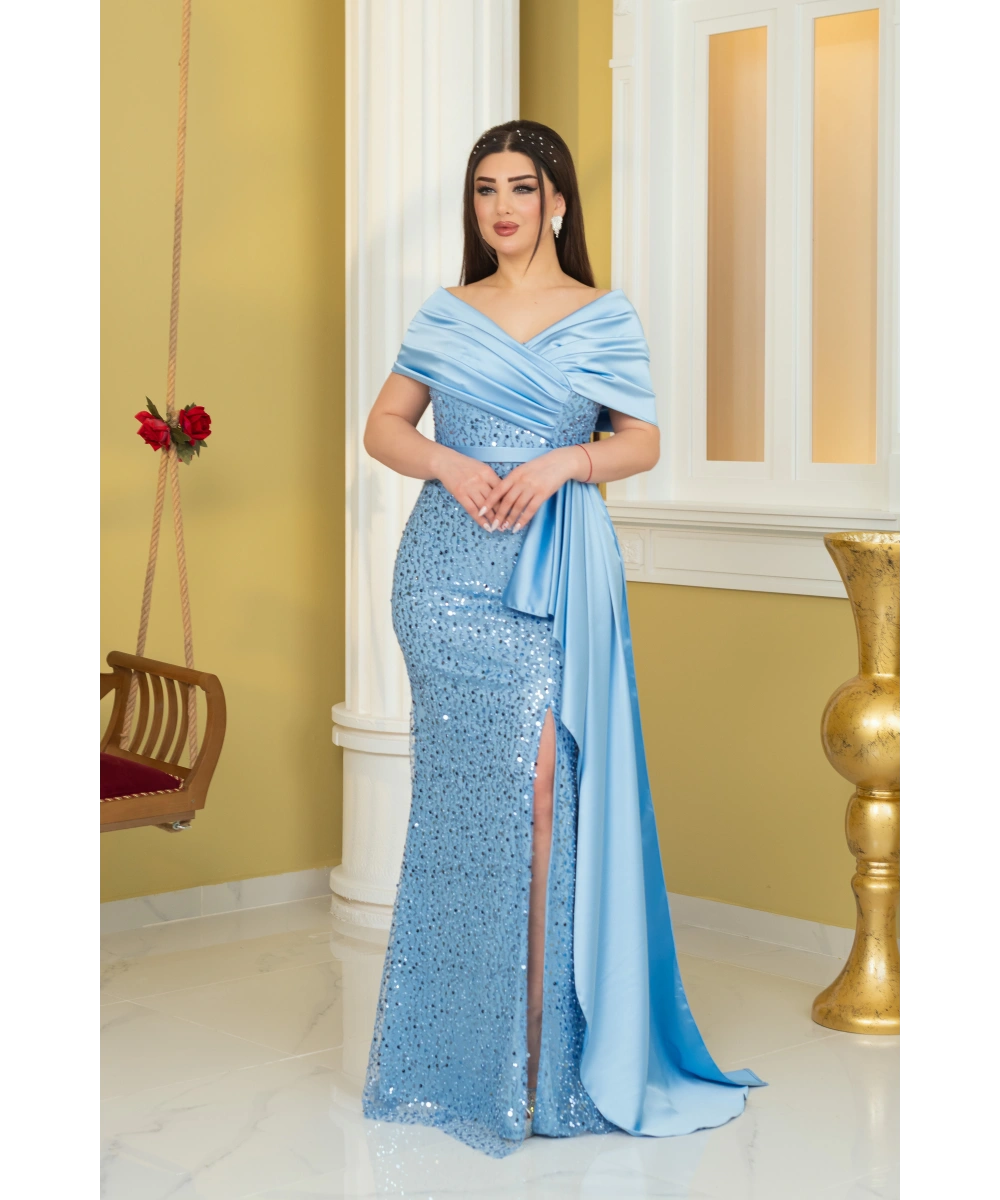 İncili Payet Saten Tasarım Yırtmaçlı Kolsuz Pelerinli Elbise Abiye