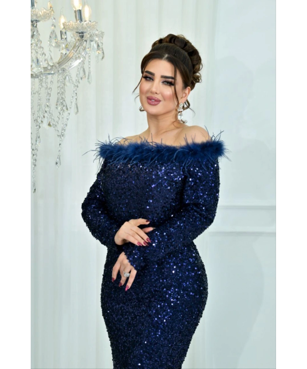 Kuş Tüyü Omuz Detaylı Payet Abiye