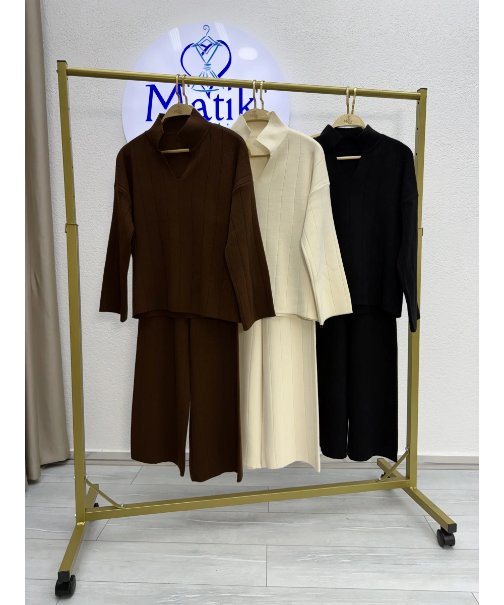 Polo V Yaka Triko Takım