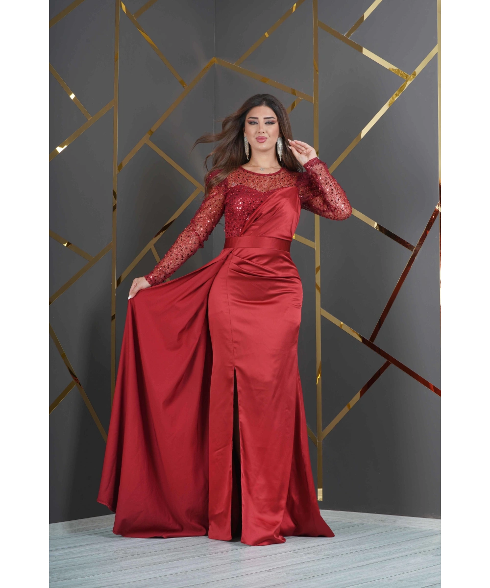 Saten Payet Tasarım Pelerinli Yırtmaçlı Uzun Elbise Abiye