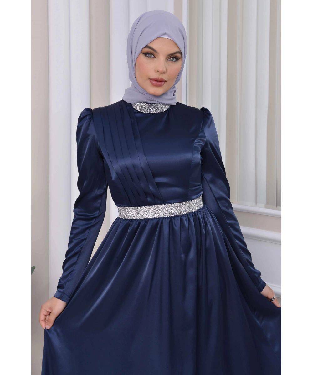 Saten Tasarım Beli Ve Boynu Taşlı Tesettür Abiye