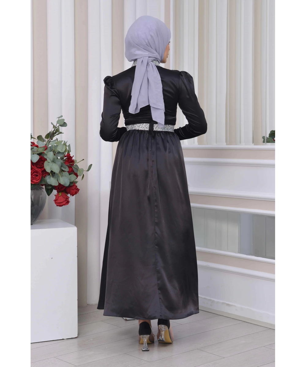 Saten Tasarım Beli Ve Boynu Taşlı Tesettür Abiye